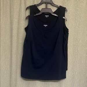 Bundle 2 Lands’ End Cotton tanks